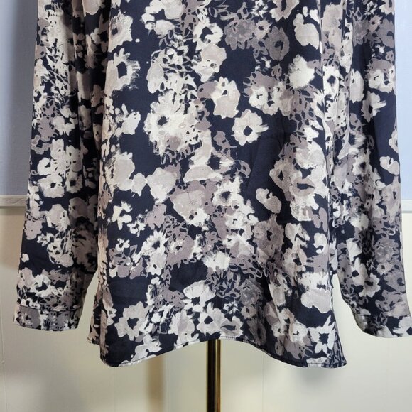 Unbranded 1X Navy Gray Floral Lightweight Chiffon Longsleeve Summer Blouse - Picture 5 of 10